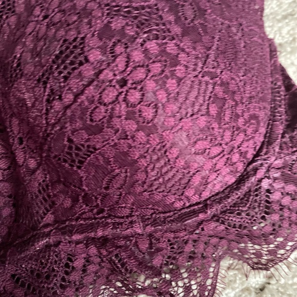 PINK Victoria Secret High Neck Eyelash Lace Maroon Bra - Picture 5 of 9